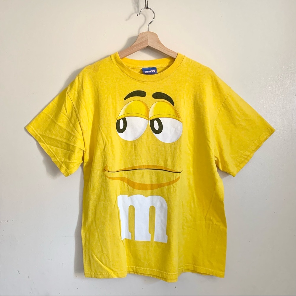 m&m Vintage Yellow Crewneck Short Sleeves Tee Shirt Large